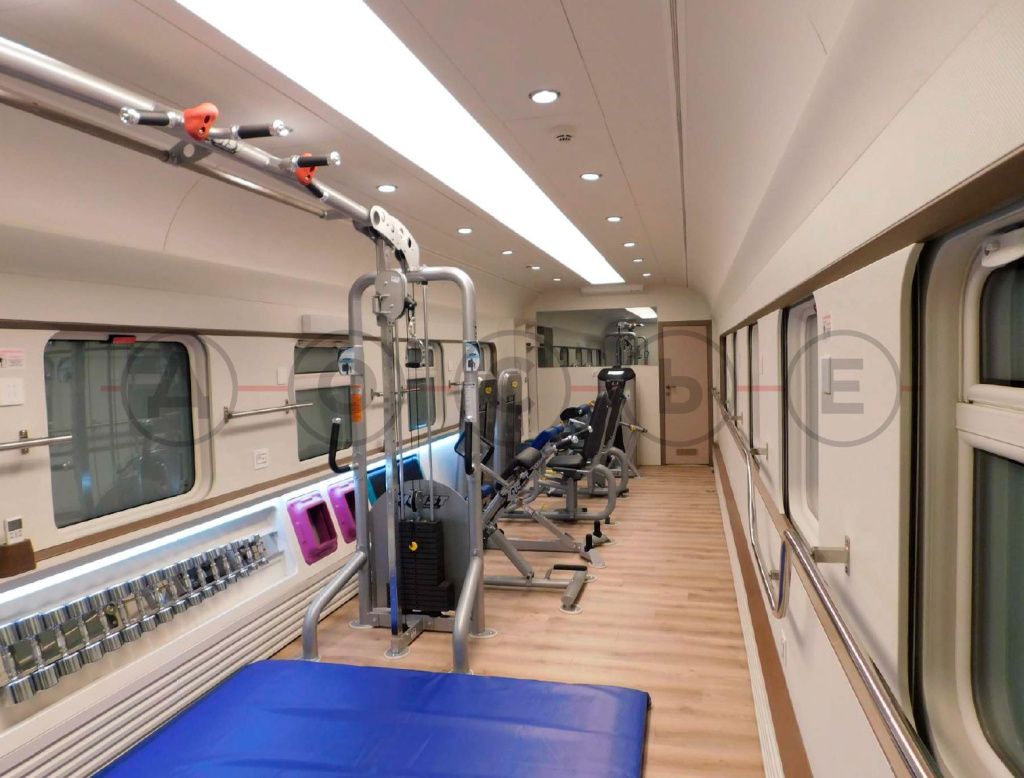 Sursa: https://dossier.center/inside-train/