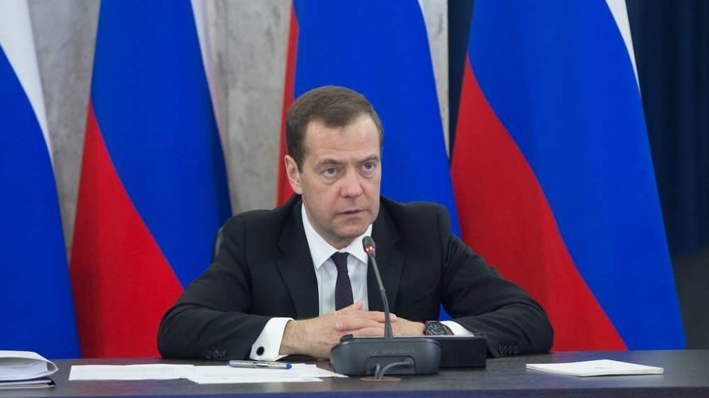 Medvedev amenință: În istoria umanității, războaiele economice s-au transformat adesea în războaie adevărate