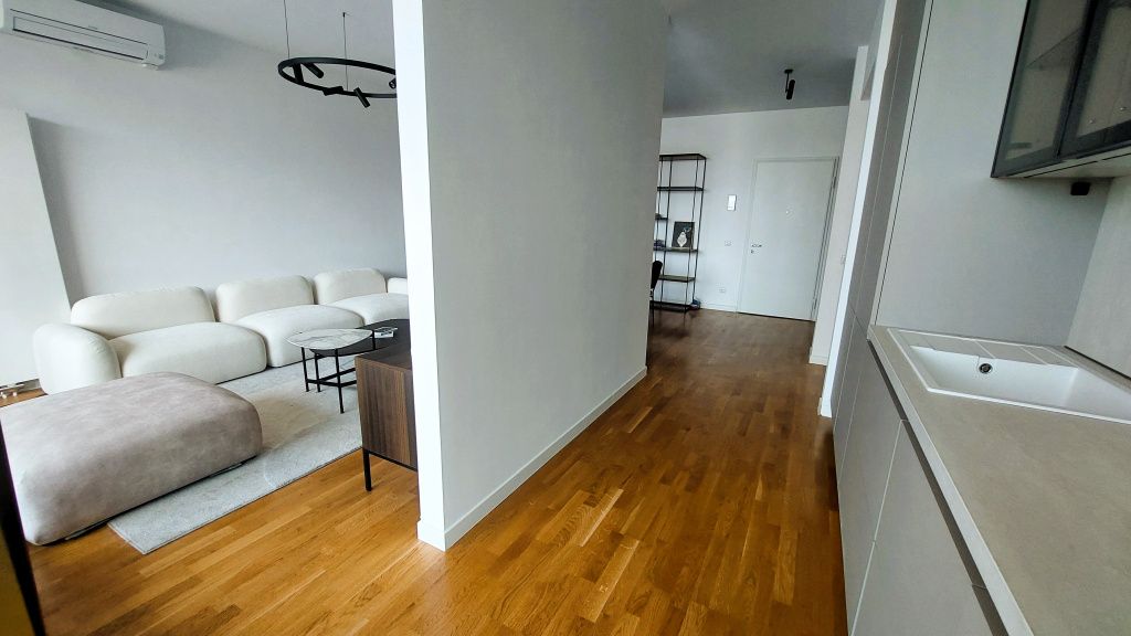 Cum arată un apartament nou cu două camere de 225.000 euro din centru Capitalei - Imagine 27