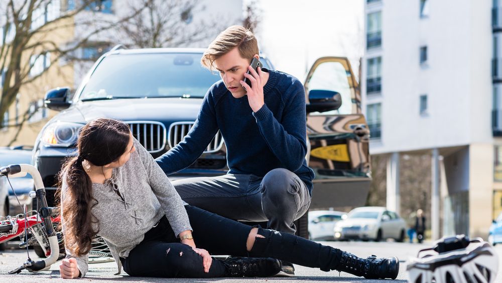 Ce amenzi primesti daca folosesti 112 abuziv, in alte tari: Romania, cea mai blanda