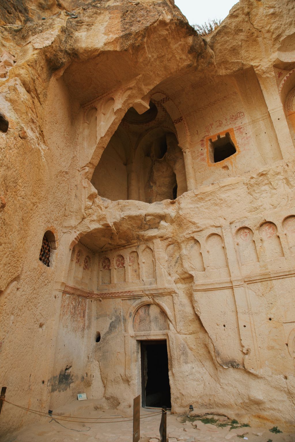 GALERIE FOTO: Locurile pe care trebuie să le vizitezi în Cappadocia pe timp de toamnă - Imagine 1