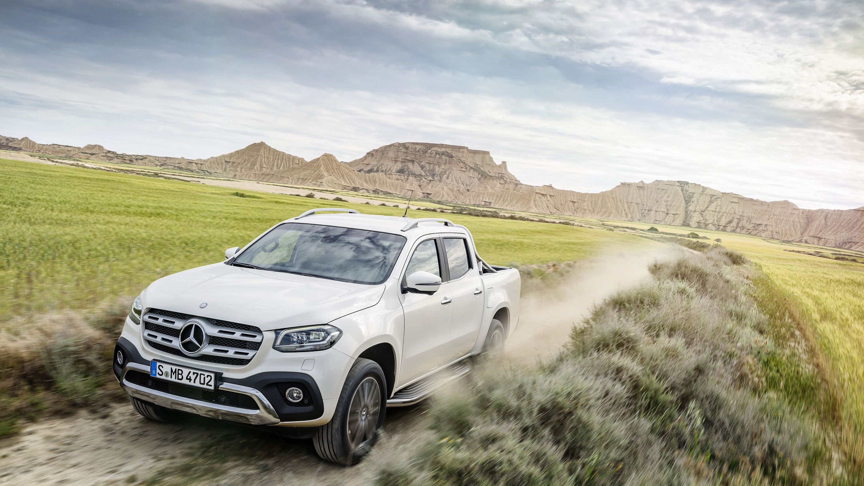 Mercedes-Benz lanseaza pickup-ul premium Clasa X
