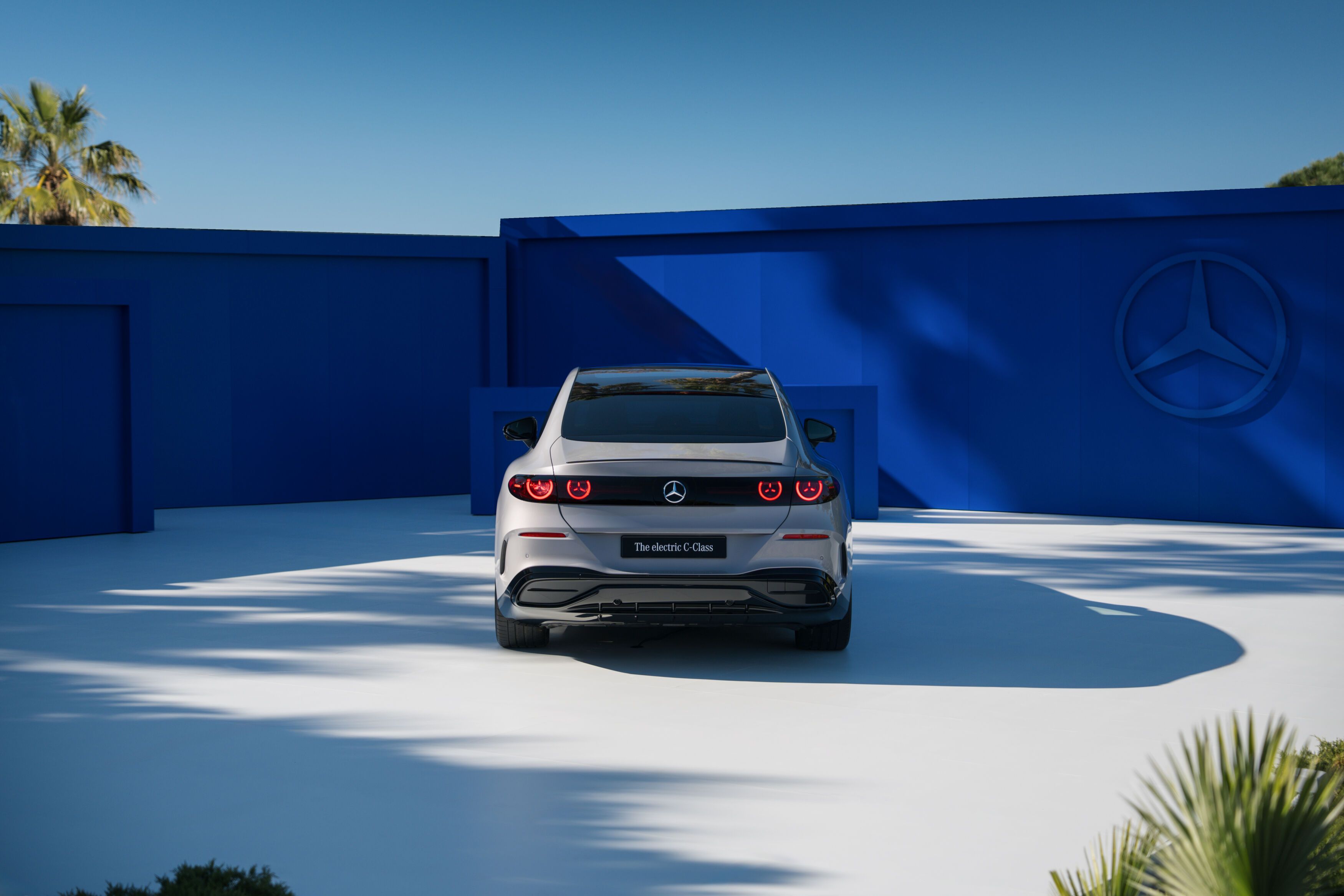 FOTO | Mercedes-Benz a construit prima Clasa C pe baterii. Autonomia sare de 760 de kilometri - Poza 6