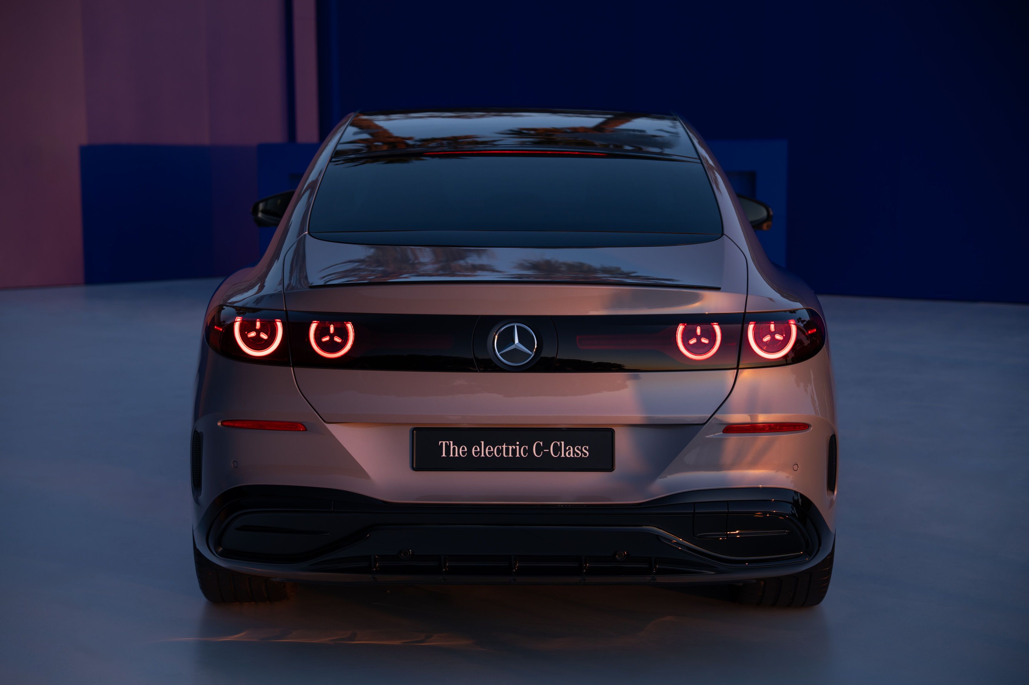FOTO | Mercedes-Benz a construit prima Clasa C pe baterii. Autonomia sare de 760 de kilometri - Poza 8