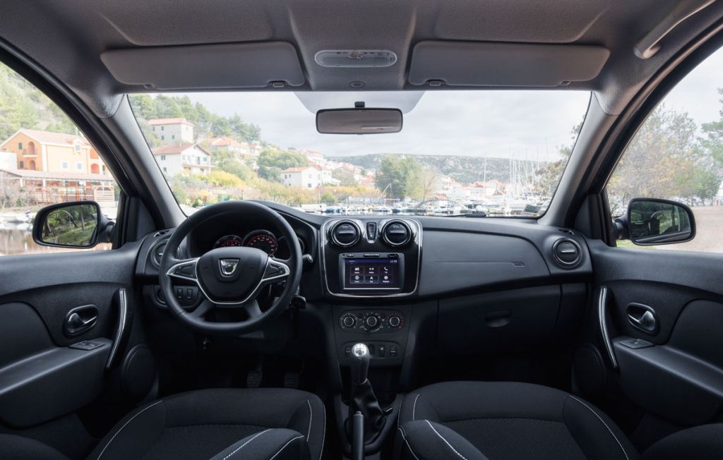 Dacia Duster EDC, Sandero facelift - Imagine 12