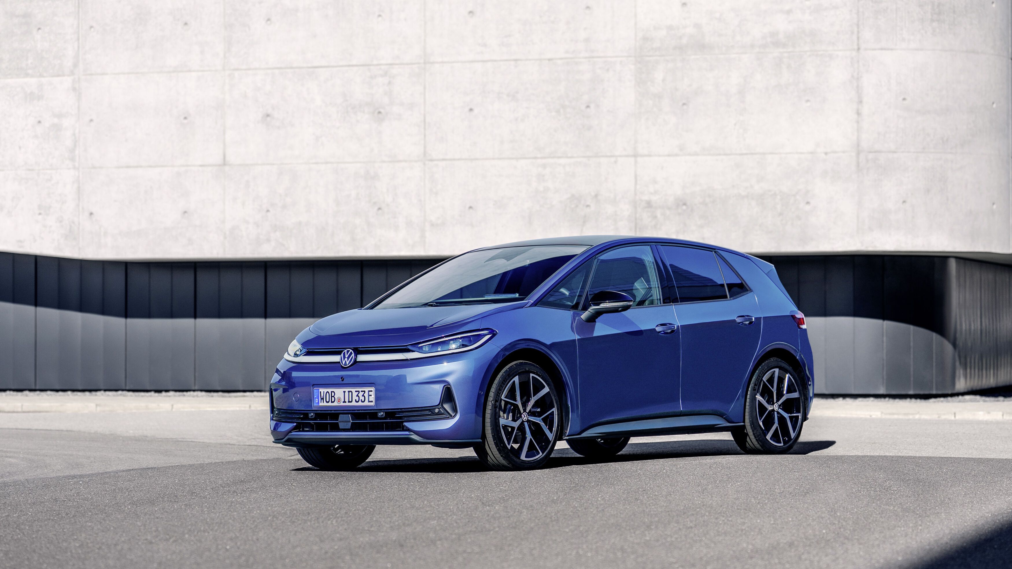 FOTO | Volkswagen ID.3 Neo, dezvăluit cu o autonomie de până la 630 de kilometri. Va costa 34.000 euro în România