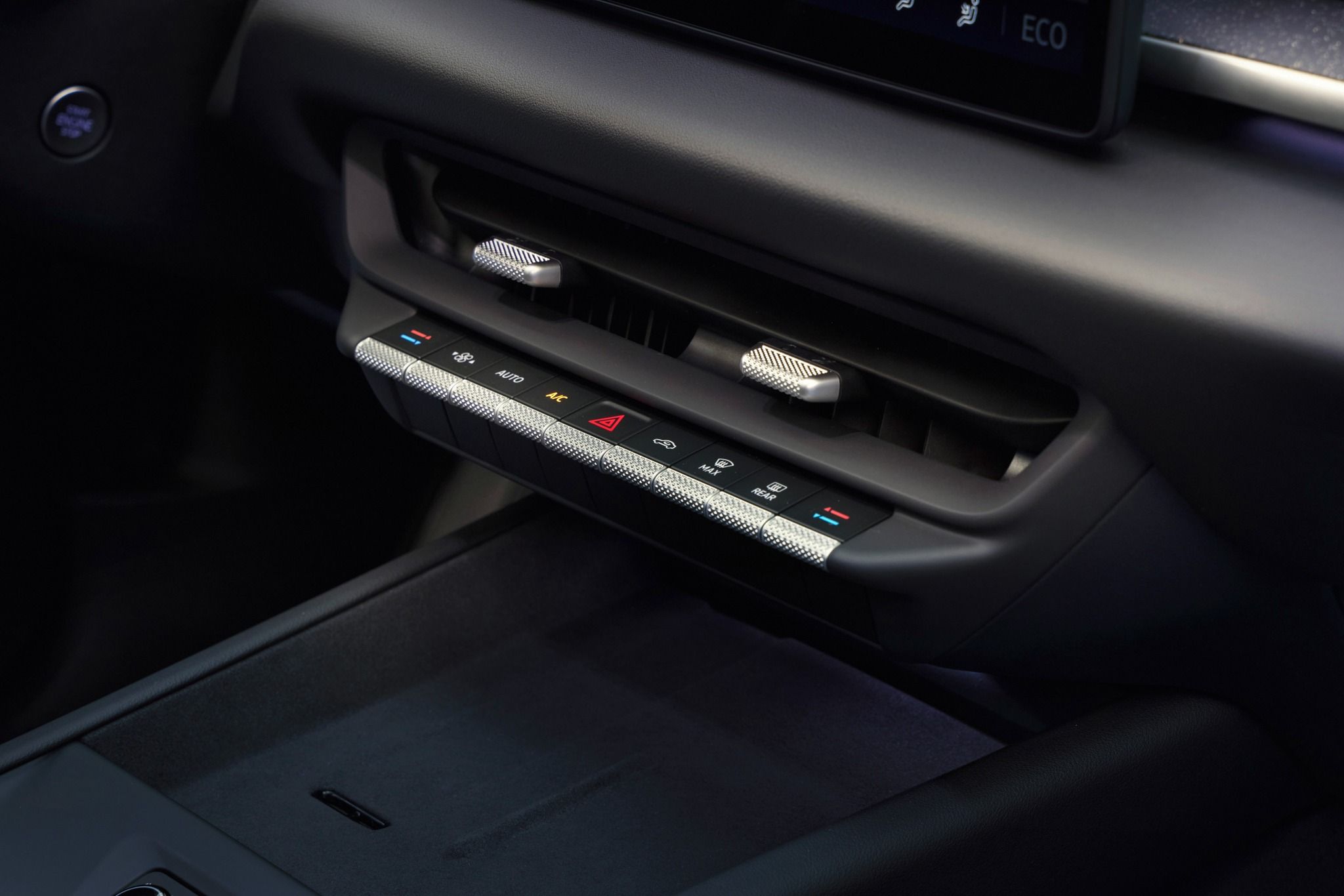 FOTO | Volkswagen ID.3 Neo, dezvăluit cu o autonomie de până la 630 de kilometri. Va costa 34.000 euro în România - Poza 7