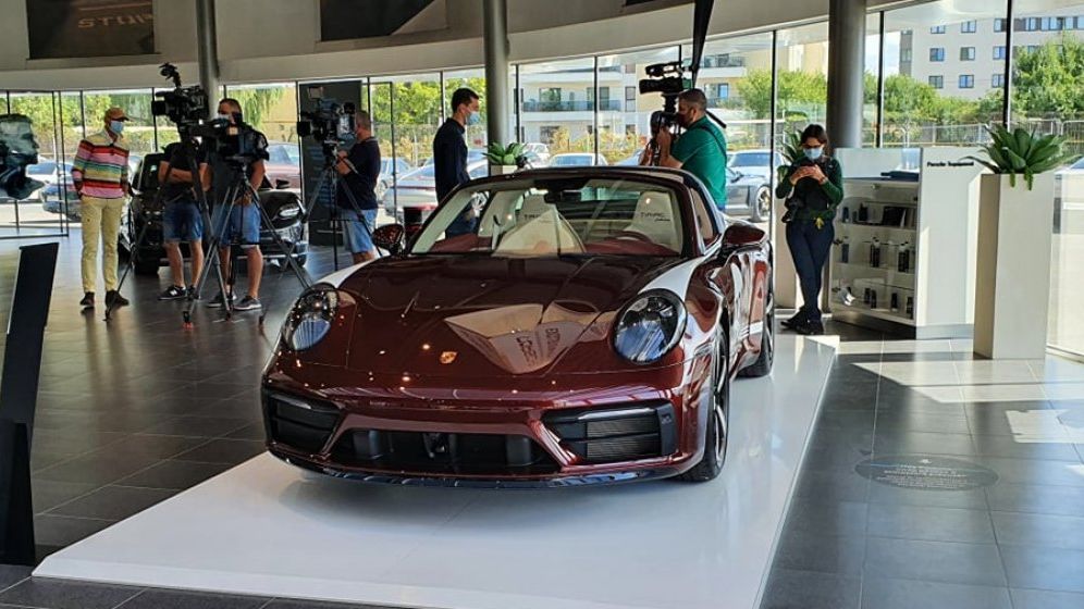 Blockbuster pe burse: Volkswagen vinde 12,5% din Porsche pentru 10 MLD. EURO