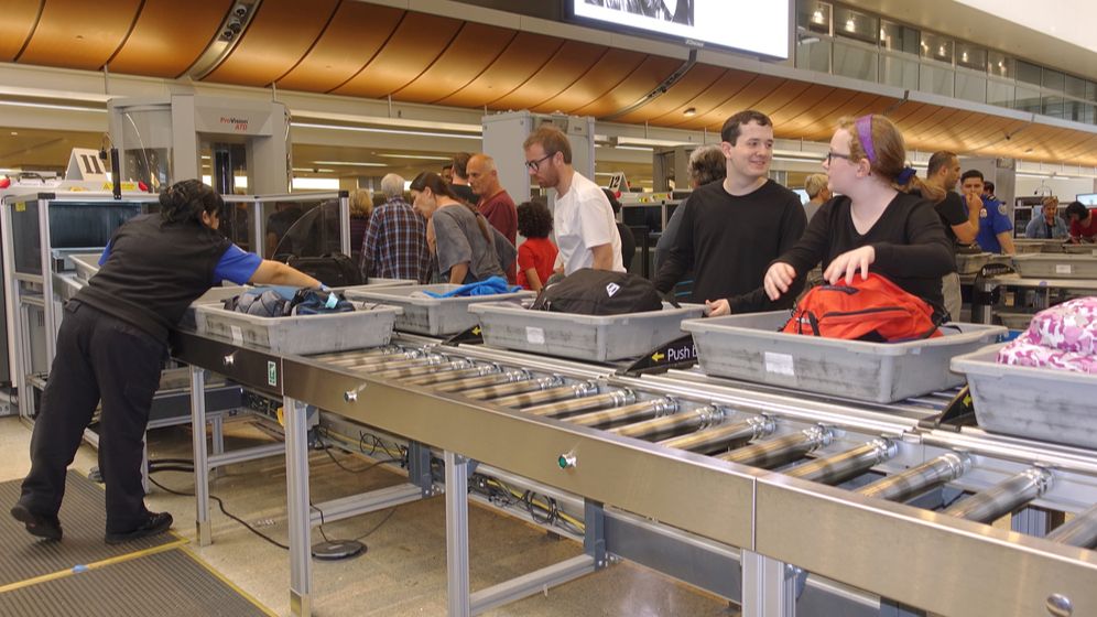 Americanii nu pot călători fără arme: 5.700 de confiscări la aeroport anul acesta