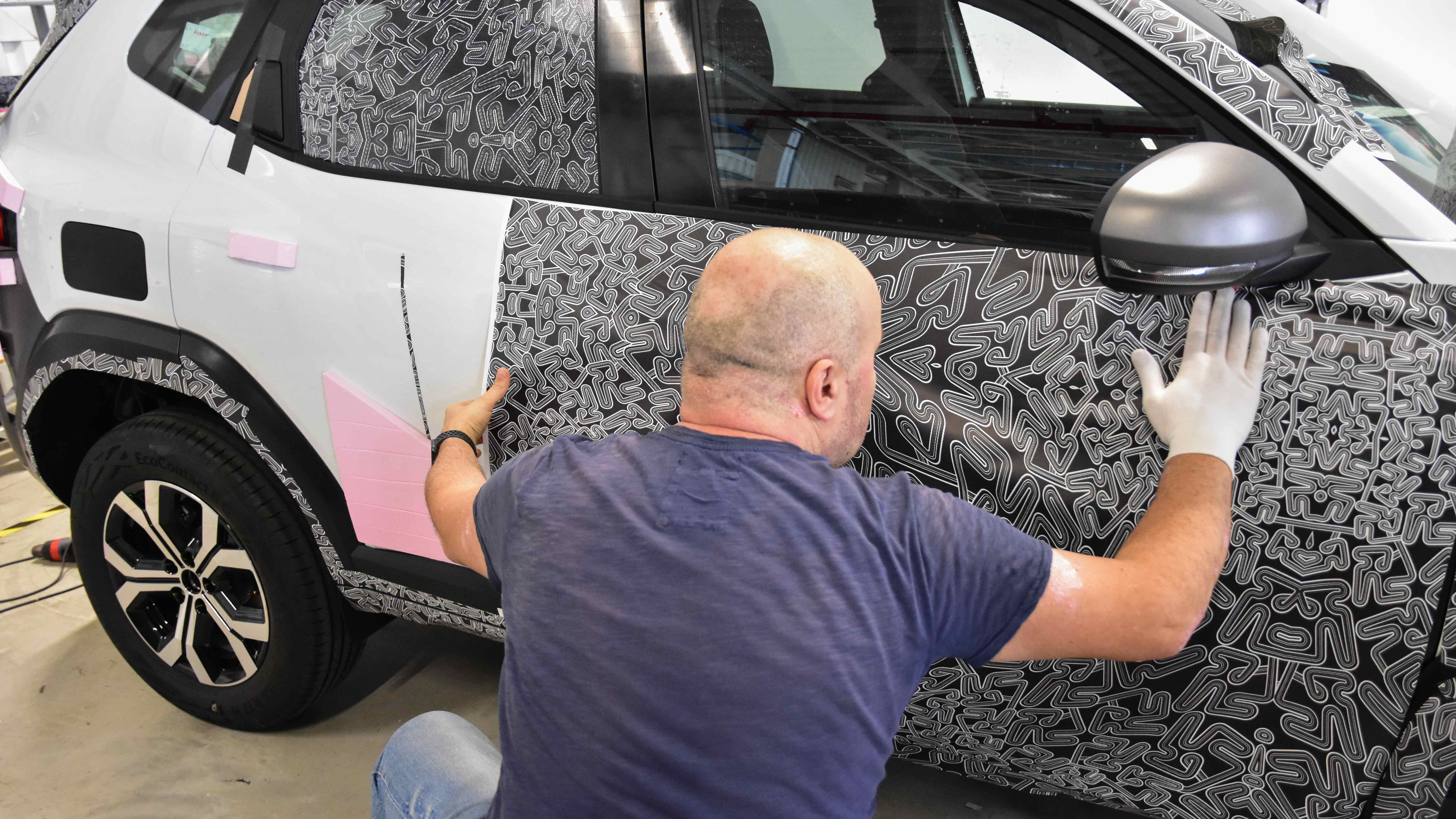 FOTO | Daciile Viitorului: Secretele centrului Tehnic de la Titu, unicul deținut de Renault in Europa de Est