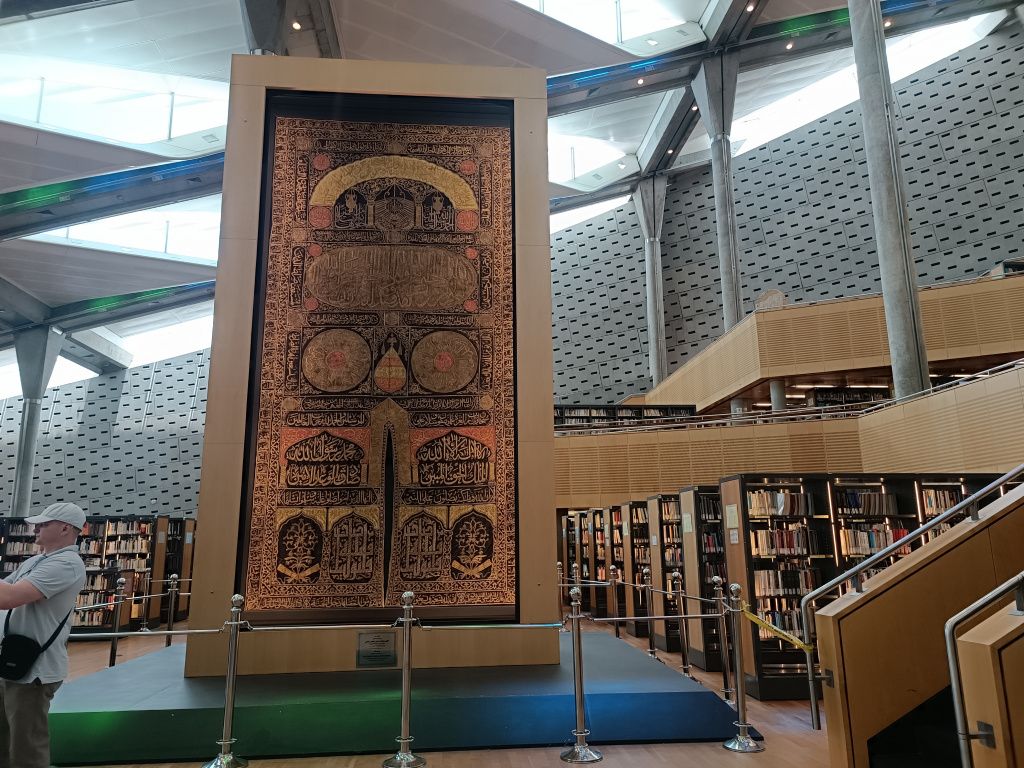 FOTOREPORTAJ din Alexandria, Egipt: O călătorie printre ruinele Farului pierdut și a bibliotecii - Imagine 34