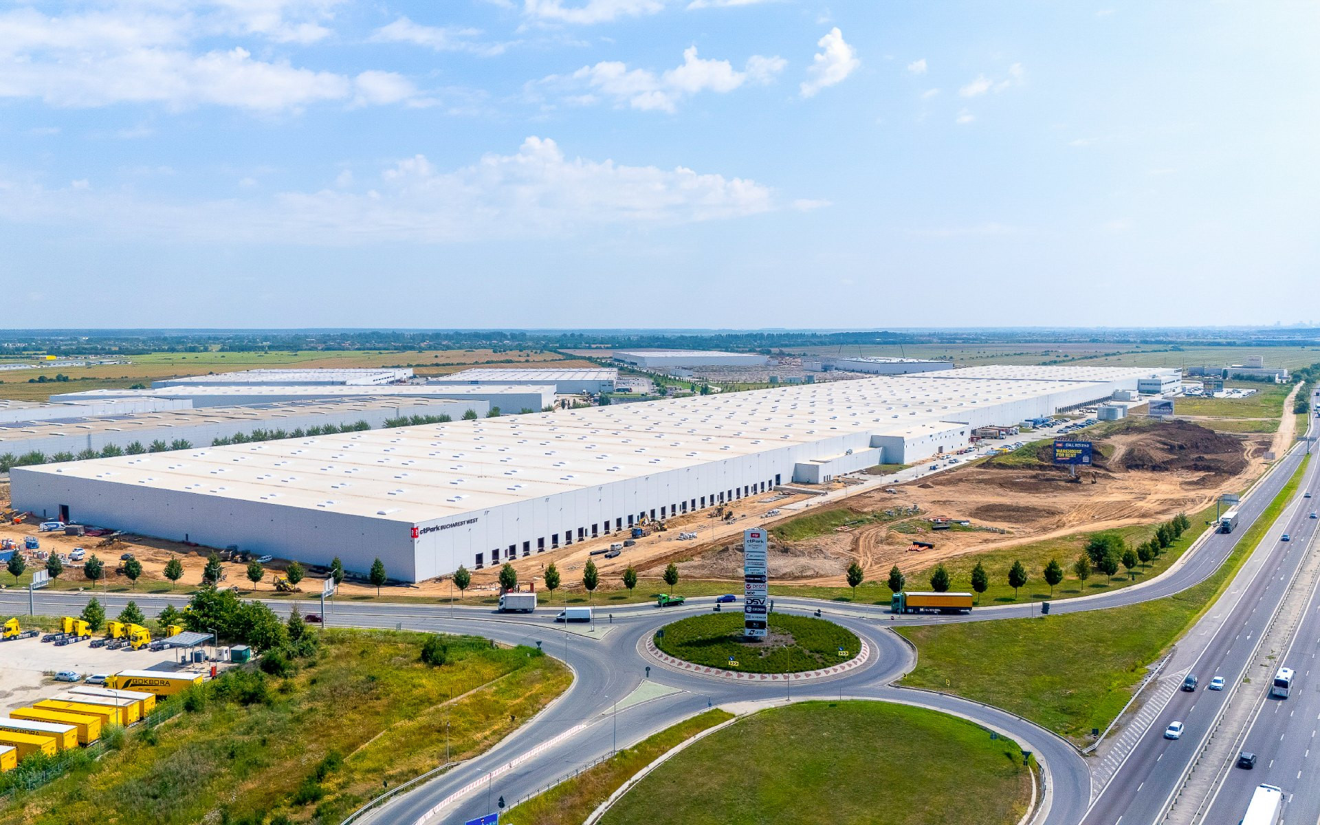 România devine hub logistic pentru Sinsay, Reserved, Cropp, House și Mohito. Ce câștigă românii din această schimbare