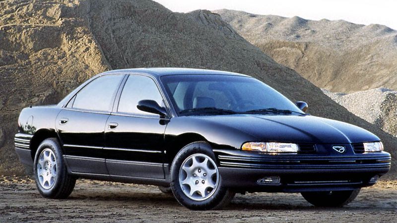 Isărescu conduce BNR, dar și o mașină americană mai ieftină decât Dacia Sandero