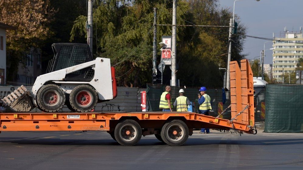 Restrictiile de circulatie pe strada Sibiu, sensul spre Bulevardul 1 Mai, vor fi eliminate de joi