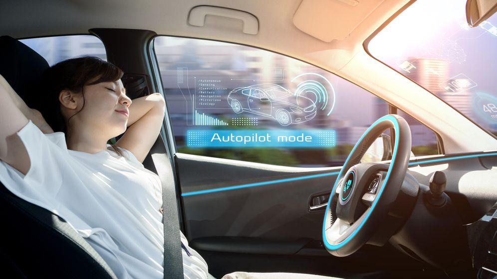 Roboți în trafic | Mașinile autonome vor putea circula pe autostrăzile din Anglia