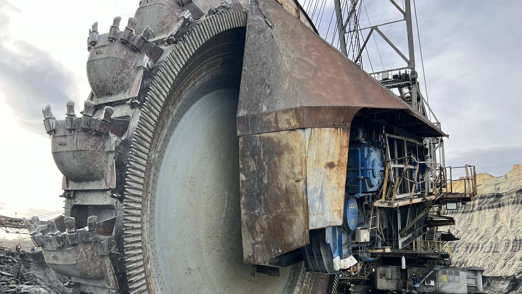 România se duce la Bruxelles ca să salveze fabricile de cărbune, chiar dacă a promis că va scăpa de ele