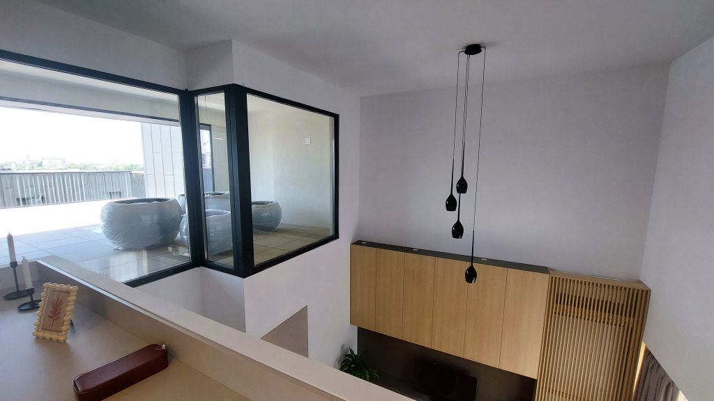 GALERIE FOTO | Cum arată un penthouse de 325.000 de euro dintr-un complex exclusivist din nordul Ca - Imagine 48