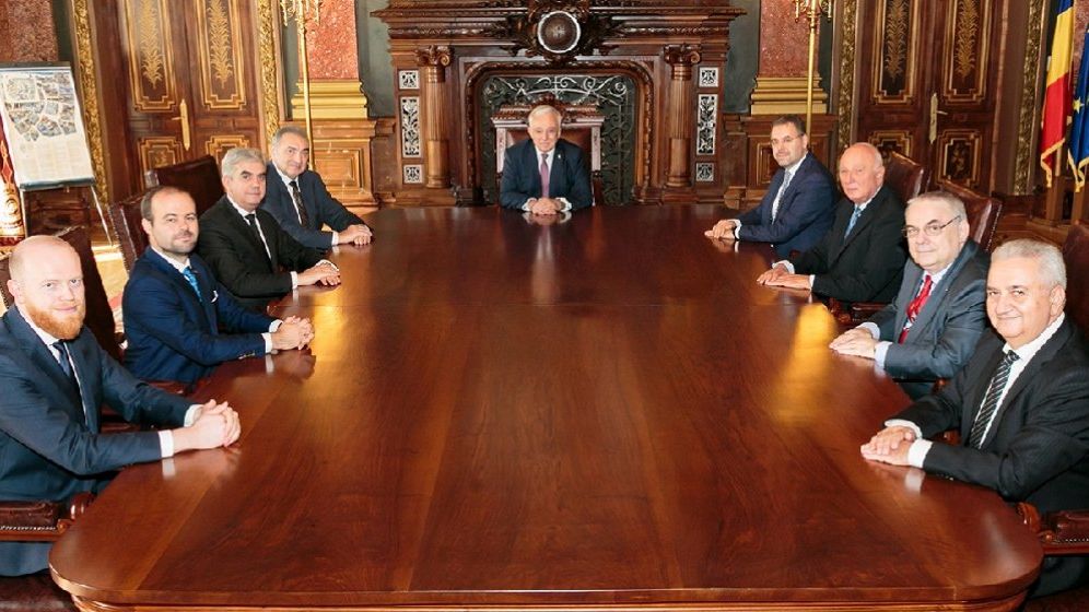 Minuta ședinței: Decidenții BNR au hotărât cea mai mare creștere de politică monetară a ultimilor ani în unanimitate