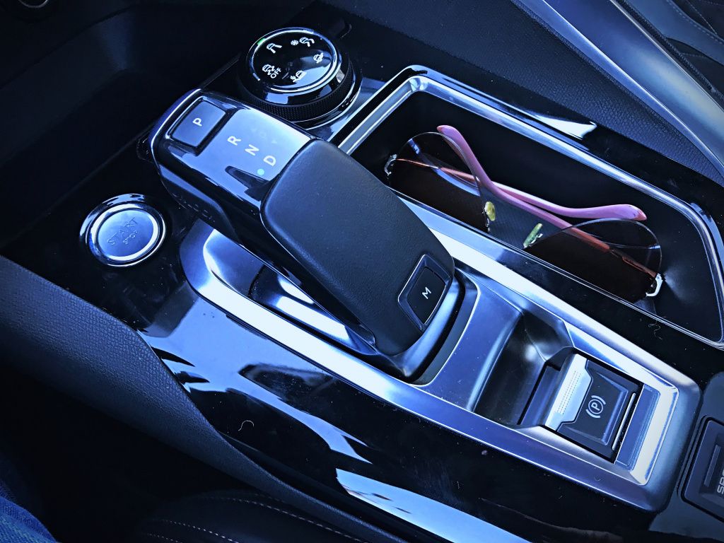 Peugeot 5008 - Imagine 29