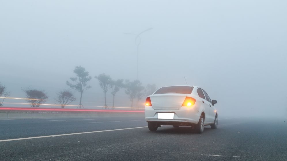 ANM: Mai mult de jumatate din tara se afla sub Cod galben de ceata si vizibilitate redusa