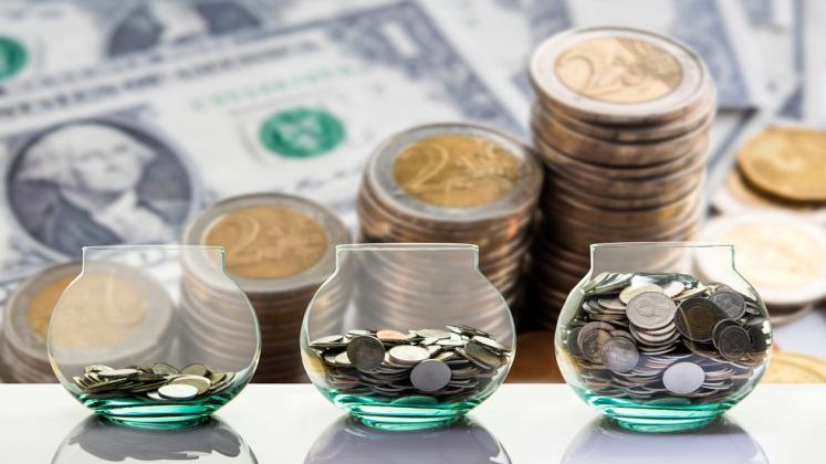 Companii occidentale mari, precum Ikea si Leroy Merlin, investesc miliarde de dolari in Rusia