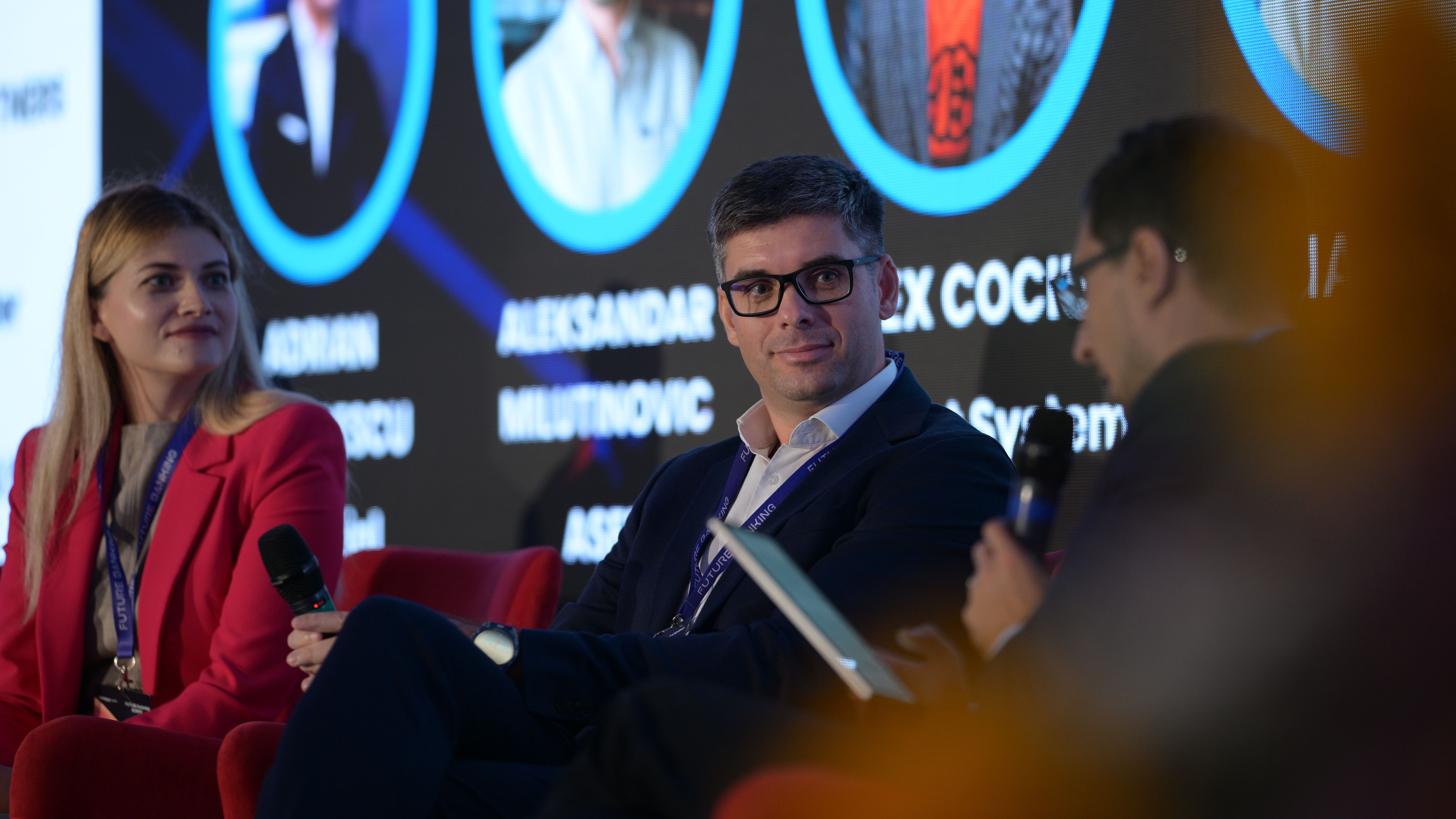 Future Banking Summit 2025 | În cât timp își antrenează băncile roboții? Alex Cociu, IT Smart Systems: Formarea unui agent AI durează câteva săptămâni