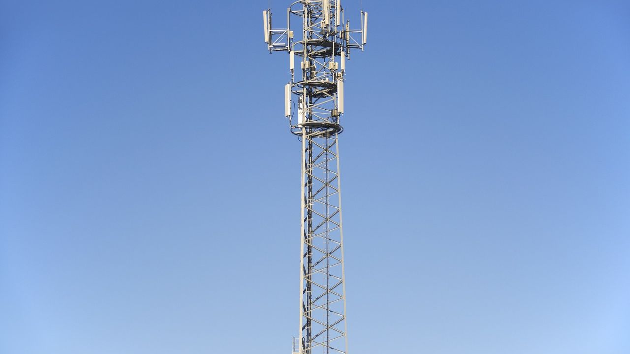 Deutsche Telekom vrea sa obtina 5 miliarde de euro din vanzarea turnurilor de telefonie mobila din Germania