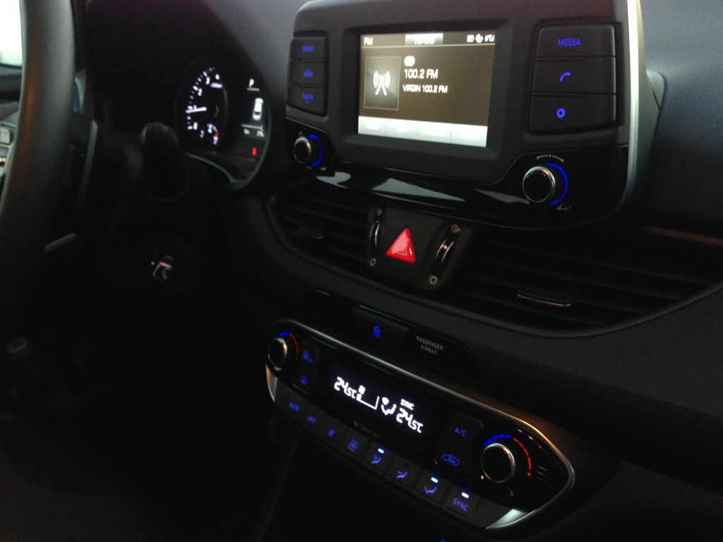 Hyundai i30 - Imagine 17