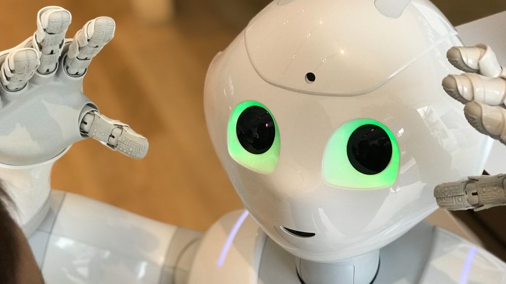 Cum vor fi eliberați angajații de muncile grele și plictisitoare, cu ajutorul roboților