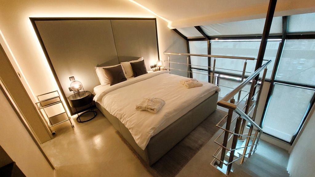 GALERIE FOTO | Cum arată apartamentele milionarei Anja Graf din centrul Capitalei - Imagine 25