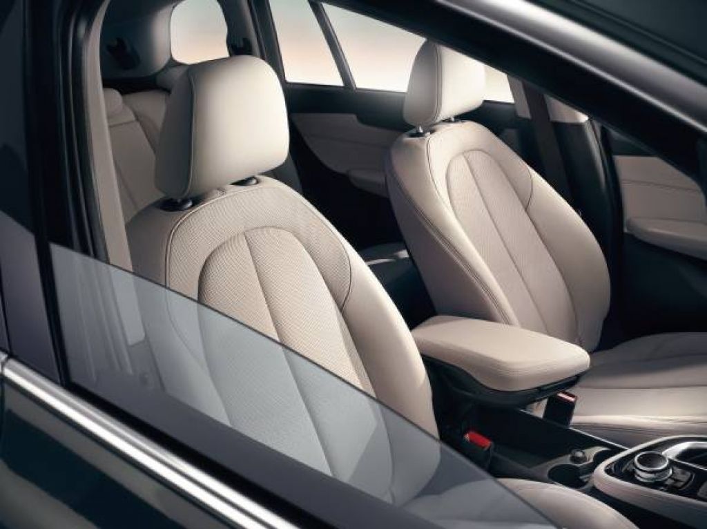 BMW Seria 2 Gran Tourer - Imagine 14