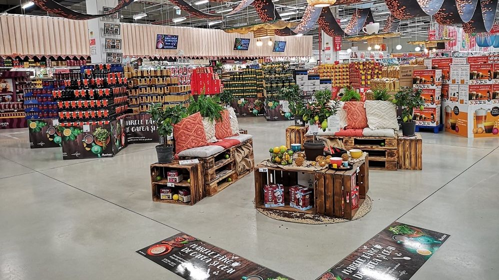 Auchan cheamă consumatorii la o mică "tratație". Începe Târgul de Cafea și Ceai Auchan ediția 2023
