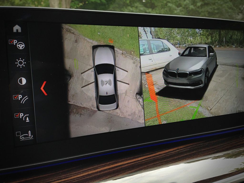 BMW Seria 5 sedan - Imagine 20