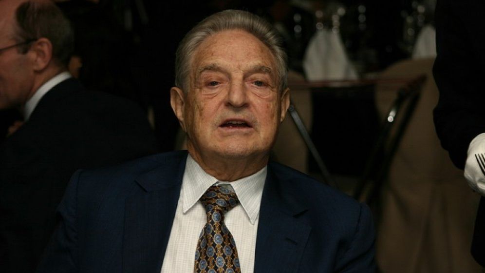Un dispozitiv explozibil, descoperit la locuinta miliardarului George Soros