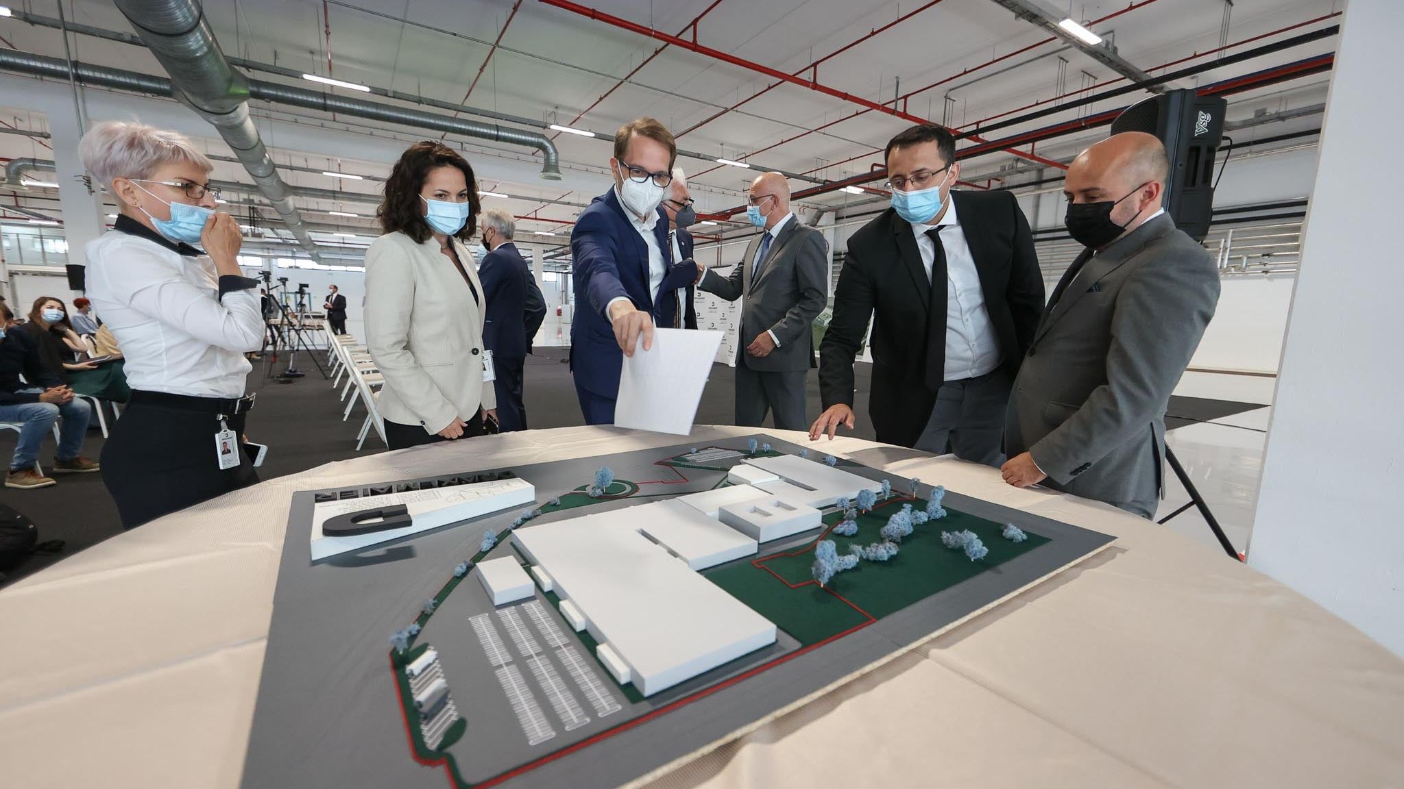 Dominic Fritz: Timișoara va produce baterii pentru automobile electrice din întreaga lume