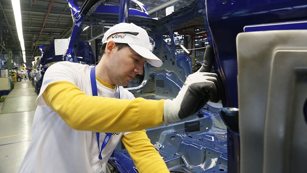 România are cel mai mic număr de locuri de muncă vacante din Uniunea Europeană. Procentul este de sub 1%