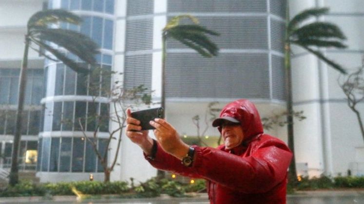 Uraganul Irma se apropie de Florida. 35.000 romani locuiesc in peninsula. MAE a activat Celula de criza