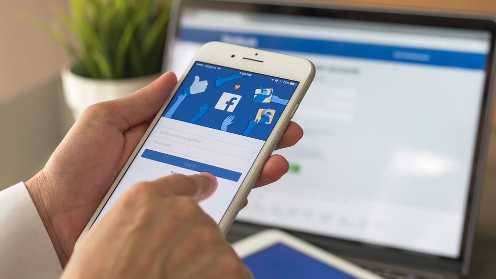 O nouă funcție din iOS poate reduce veniturile Facebook din publicitate la jumătate