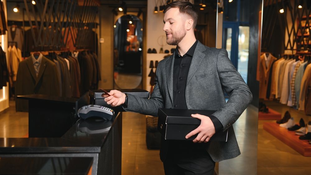 Adio haine și vacanțe luate pe firmă: ANAF vrea să controleze patronii care deduc cheltuieli care nu „se pupă” cu activitatea firmei