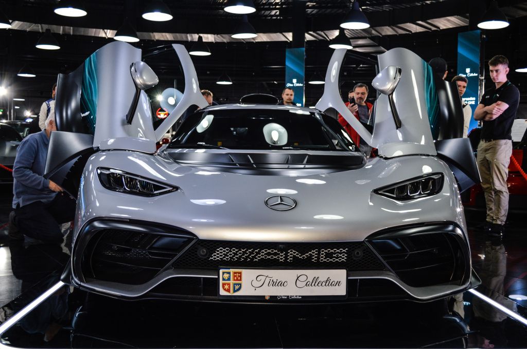 GALERIE FOTO | Cea mai nouă mașină din colecția lui Țiriac, un Mercedes-AMG One - Imagine 2