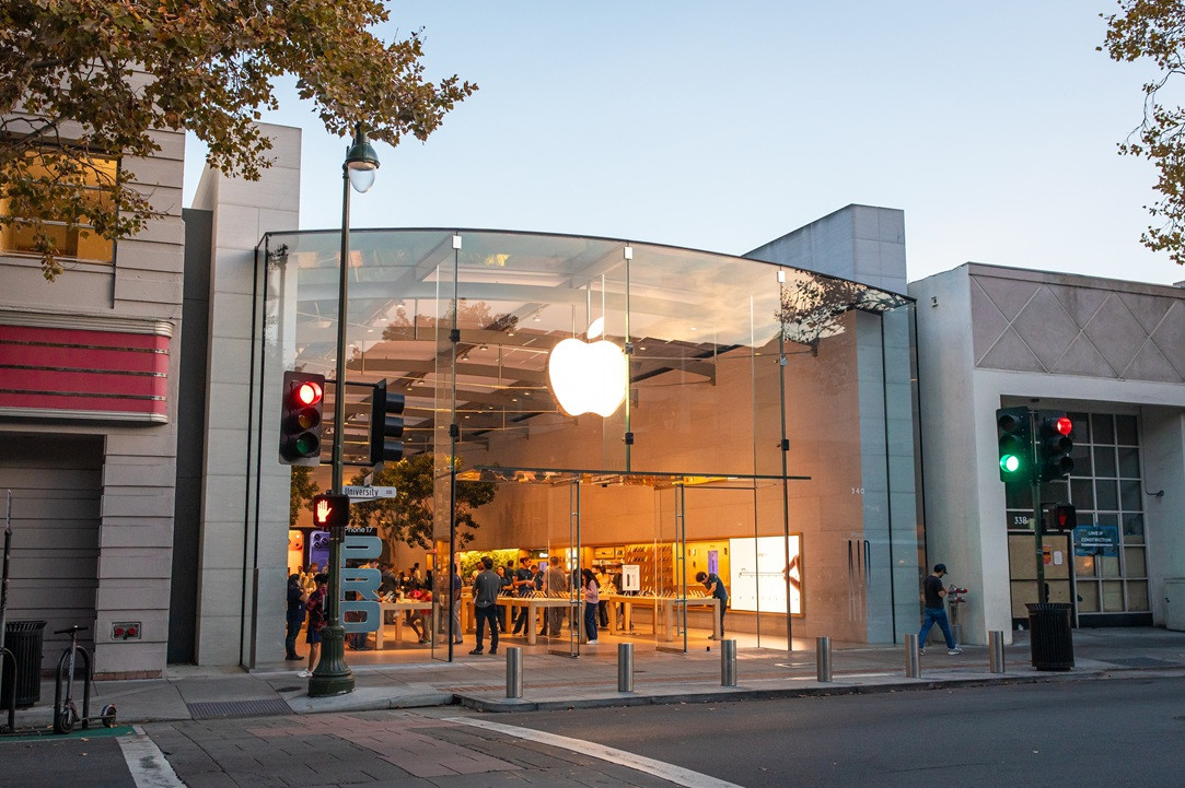 iPhone 18: Ce detalii au apărut despre noile modele Apple care vor fi lansate anul acesta. De la preț și camere foto, până la procesoarele modelelor