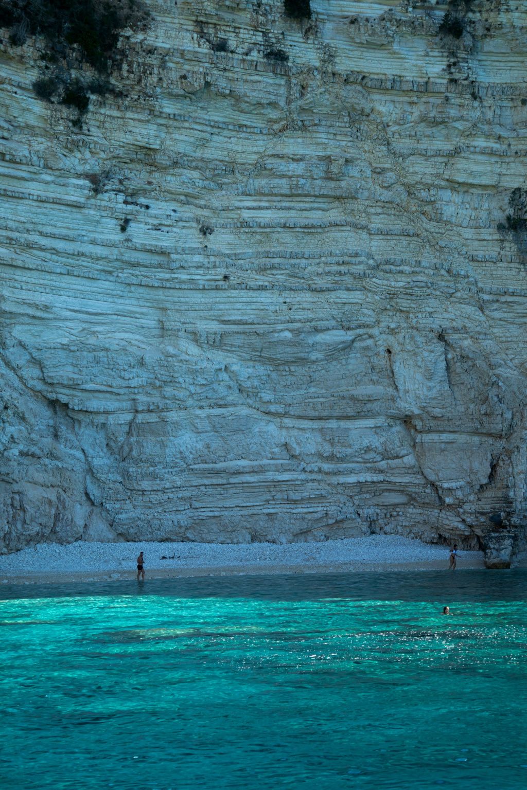 GALERIE FOTO: Ce poți vizita în Insula Paxos din Grecia, locul în care s-a filmat "žMaestro in b - Imagine 5