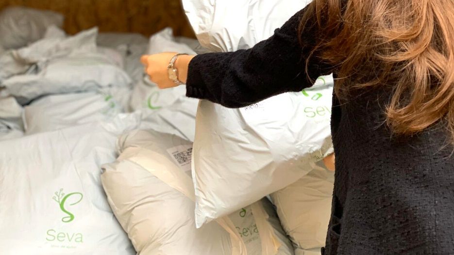 Seva, aplicatia Miniprix de smart donation, a strans 300 de donatii in 3 luni. Acum poti dona haine fara comenzi pe miniprix.ro