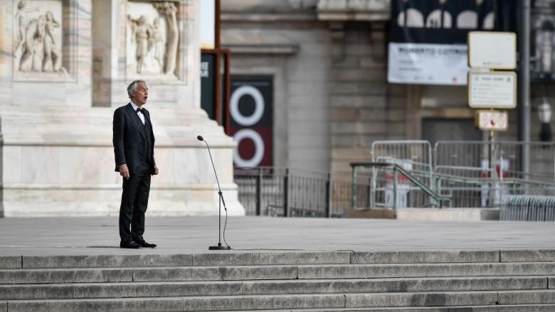 COVID-19 | Andrea Bocelli, ”umilit și jignit” de restricțiile din Italia