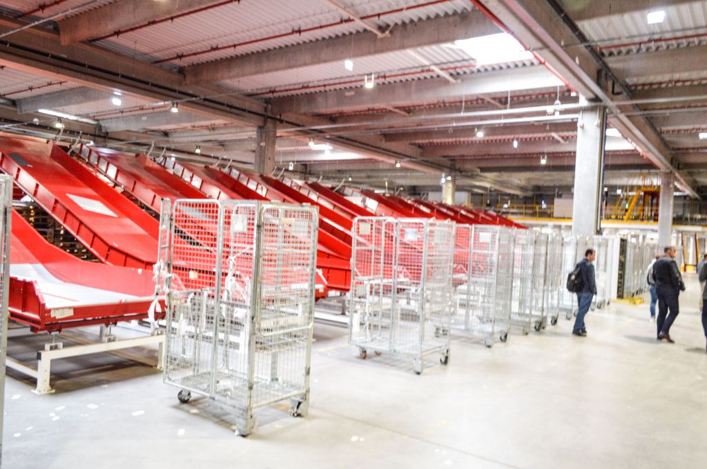 GALERIE FOTO | Cum arată cel mai mare centru logistic al Sameday - Imagine 27