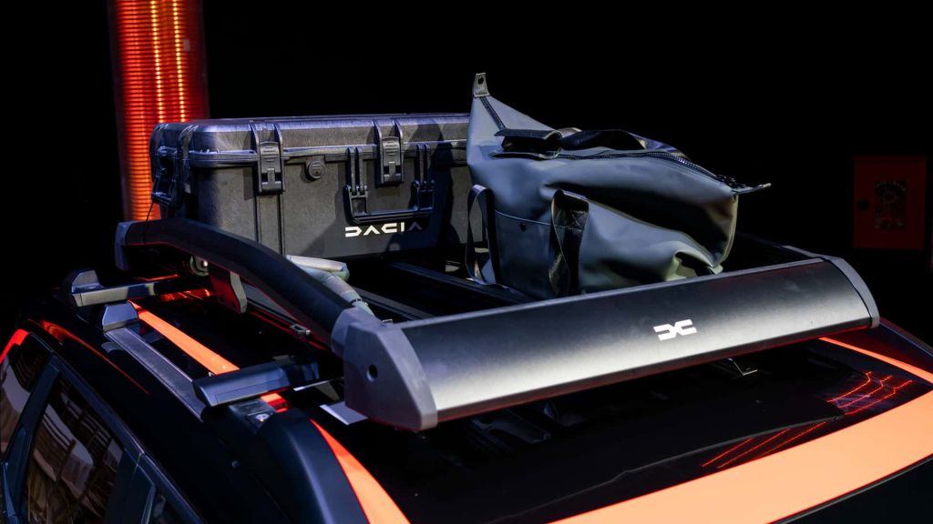 GALERIE FOTO | Dacia a prezentat un Duster unicat inspirat de Raliul Dakar - Imagine 5