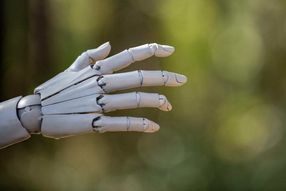 The Guardian: China vrea să rezolve cea mai dificilă provocare din robotică - construirea unori mâini care să imite perfect mișcările umane