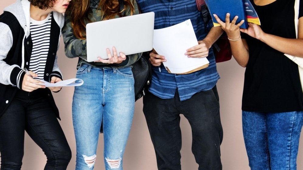 Peste 200.000 de romani au participat la proiecte finantate prin Erasmus+, in 4 ani. Rata de absorbtie, peste 98%