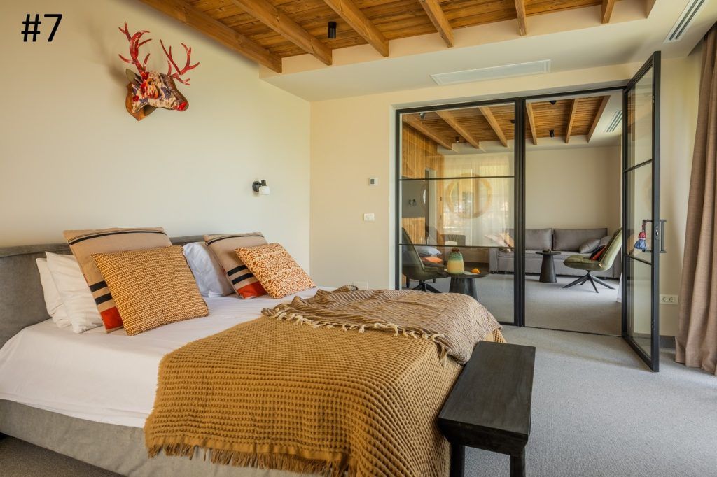 GALERIE FOTO | A fost inaugurat un nou proiect turistic de lux în inima Bucegilor - Imagine 2