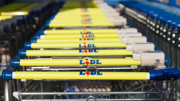 Lidl investeste 770.000 in 17 proiecte din zona de educatie si mediu